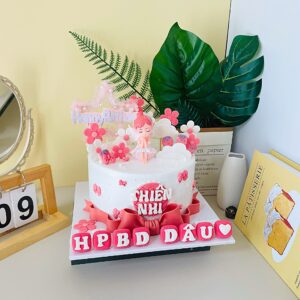 Bánh Kem Bé Gái Màu Hồng BG06 1 Bánh Kem Bé Gái Màu Hồng BG06