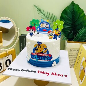 Bánh Kem Cảnh Sát Trưởng Labrador HH05 1 Bánh Kem Cảnh Sát Trưởng Labrador HH05