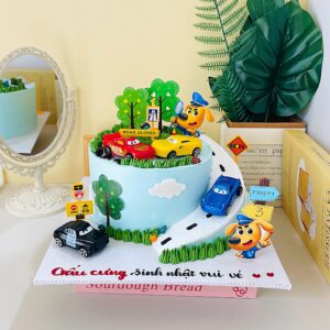 Bánh Kem Ô Tô Xuống Dốc Cho Bé OT12