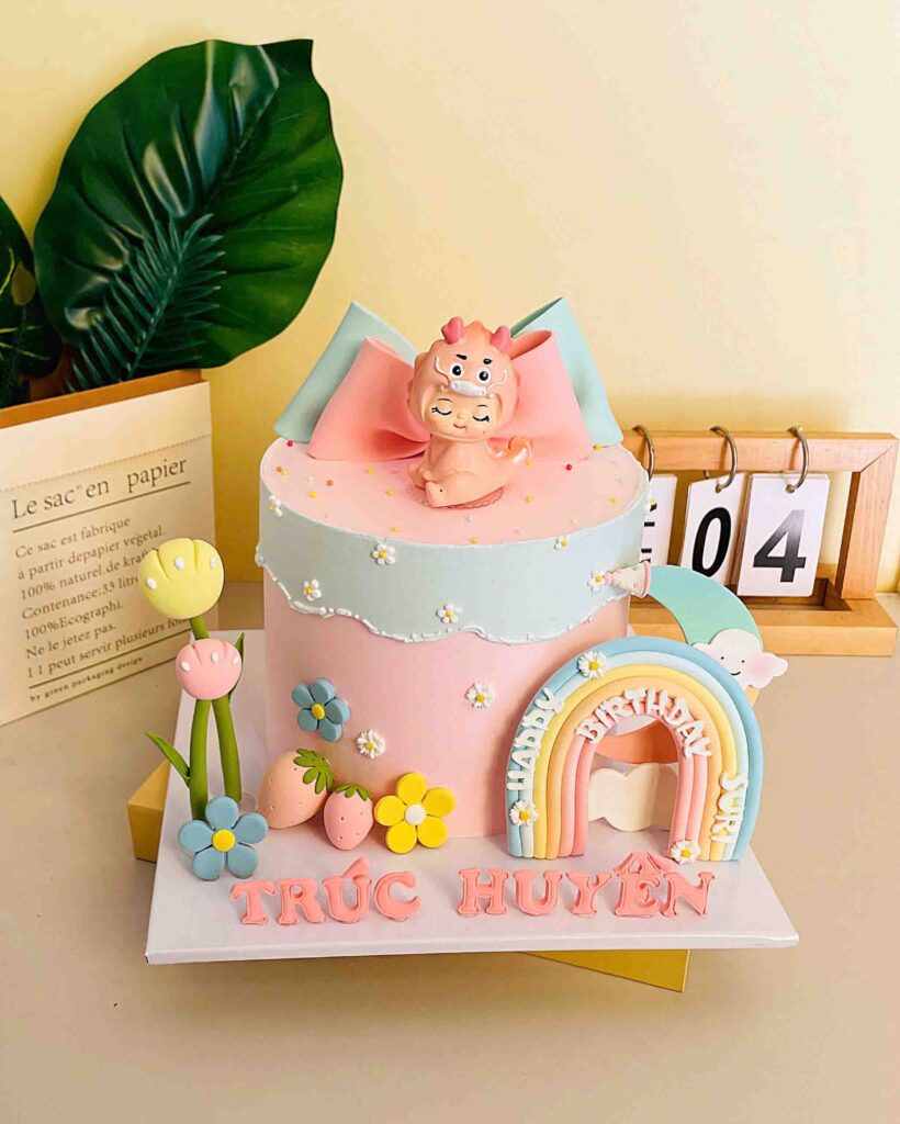 10+ Mẫu Bánh Thôi Nôi Tuổi Rồng Dành Cho Bé Trai Và Bé Gái 12 Bánh thôi nôi đơn giản cho bé gái