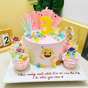 Bánh Kem Baby Shark Cho Bé Gái BBS05 1 Bánh Kem Baby Shark Cho Bé Gái BBS05