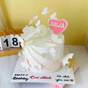 Bánh Kem Bướm Trắng Đáng Yêu BG12 1 Bánh Kem Bướm Trắng Đáng Yêu BG12
